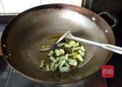 蒜香油麦菜的做法图解4