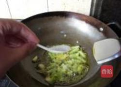 蒜香油麦菜的做法图解5