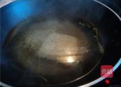 蒲公英汤米粉的做法图解2