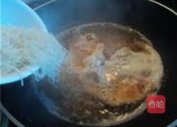 蒲公英汤米粉的做法图解5
