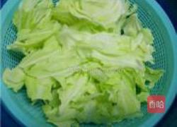 黑胡椒炒手撕包菜的做法图解2