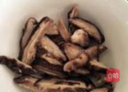 港式炒米粉的做法图解3