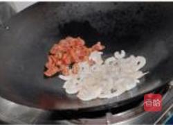 腊肠虾仁炒茭白的做法图解3