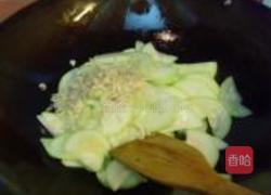 虾皮炒葫芦的做法图解6