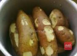 高压锅蒸蕃薯的做法图解3