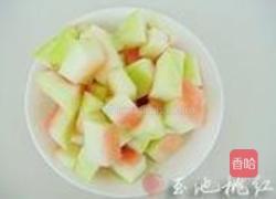 西瓜皮排骨汤的做法图解1