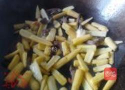 玉米笋炒猪心的做法图解8