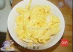 丝瓜炒鸭蛋的做法图解2