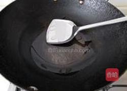 洋葱炒鸭胗的做法图解2