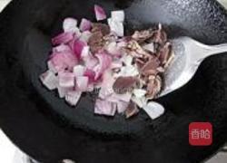 洋葱炒鸭胗的做法图解4