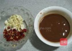 蒜茸蚝油炝生菜的做法图解1