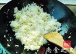 蕃茄蛋炒饭的做法图解5