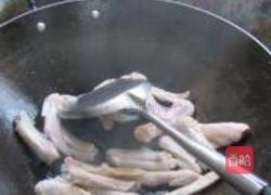 红烧鸭翅的做法图解1