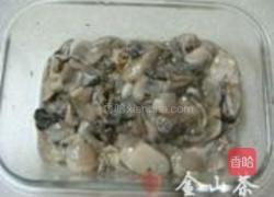 蛎黄萝卜丝汤的做法图解1