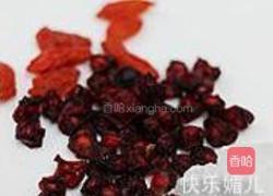 五味子枸杞茶的做法图解1