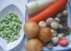 葱油草菇的做法图解1