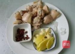 板栗烧鸡翅的做法图解1