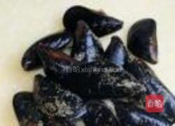 蒜蓉海虹的做法图解1