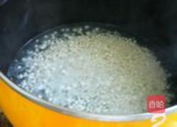 鸡蛋西米露的做法图解2