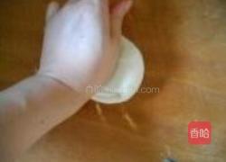 拉面拌皮蛋的做法图解3