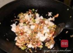 海鲜炒饭的做法图解5