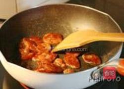干煸腊味菜花的做法图解3