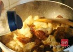 干煸腊味菜花的做法图解8