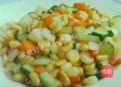 什锦松仁玉米的做法图解6