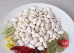 五香白芸豆的做法图解1