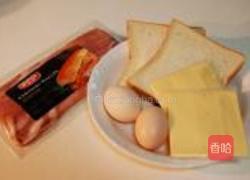 培根蛋焗吐司的做法图解1
