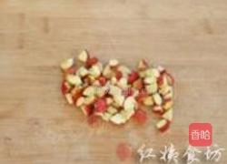 木耳山楂粥的做法图解3