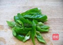 手撕包菜的做法图解2