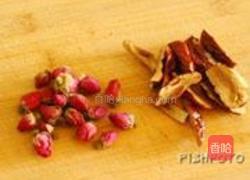 玫瑰红豆大枣糙米粥的做法图解2
