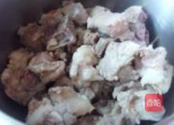 糖醋排骨的做法图解1