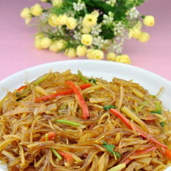 土豆丝炒粉条的做法[图]