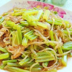 芹菜炒粉条的做法[图]