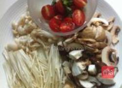 腌蘑菇的做法图解2