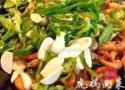 青椒草虾的做法图解5