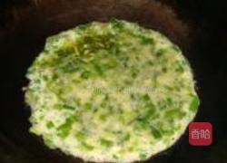 小葱煎鸡蛋的做法图解5