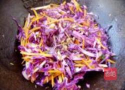 紫甘蓝炒凉粉的做法图解5