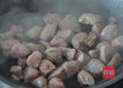 红酒烧牛腩百叶结的做法图解2