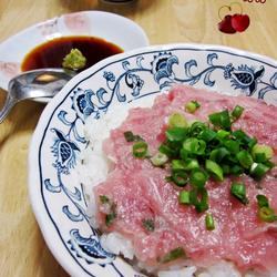 葱香鲔鱼蓉饭的做法[图]