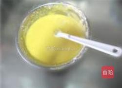 戚风蛋糕的做法图解4