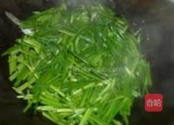 韭菜花炒剥皮鱼的做法图解4