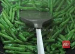 青椒炒豆角的做法图解5