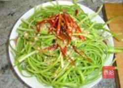 手撕蒜薹的做法图解5