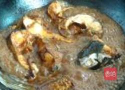 老抽烧鱼块的做法图解6