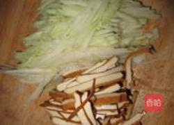 苤蓝香干丝的做法图解3