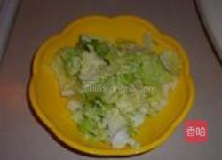 香菇炒卷心菜的做法图解1