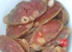 香肠炒蒜薹的做法图解3